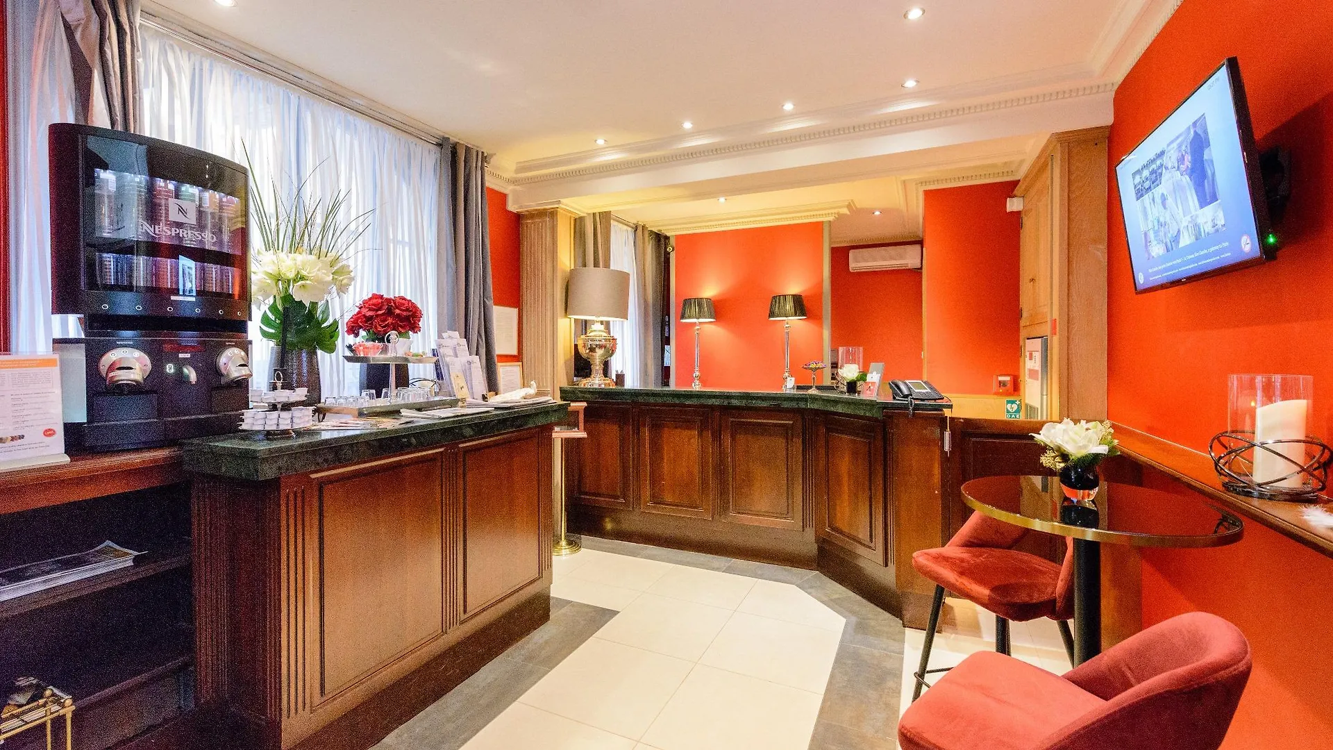 פריז Hotel Trianon Rive Gauche 4*,