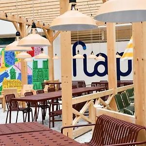 Hostel Fiap, Parijs