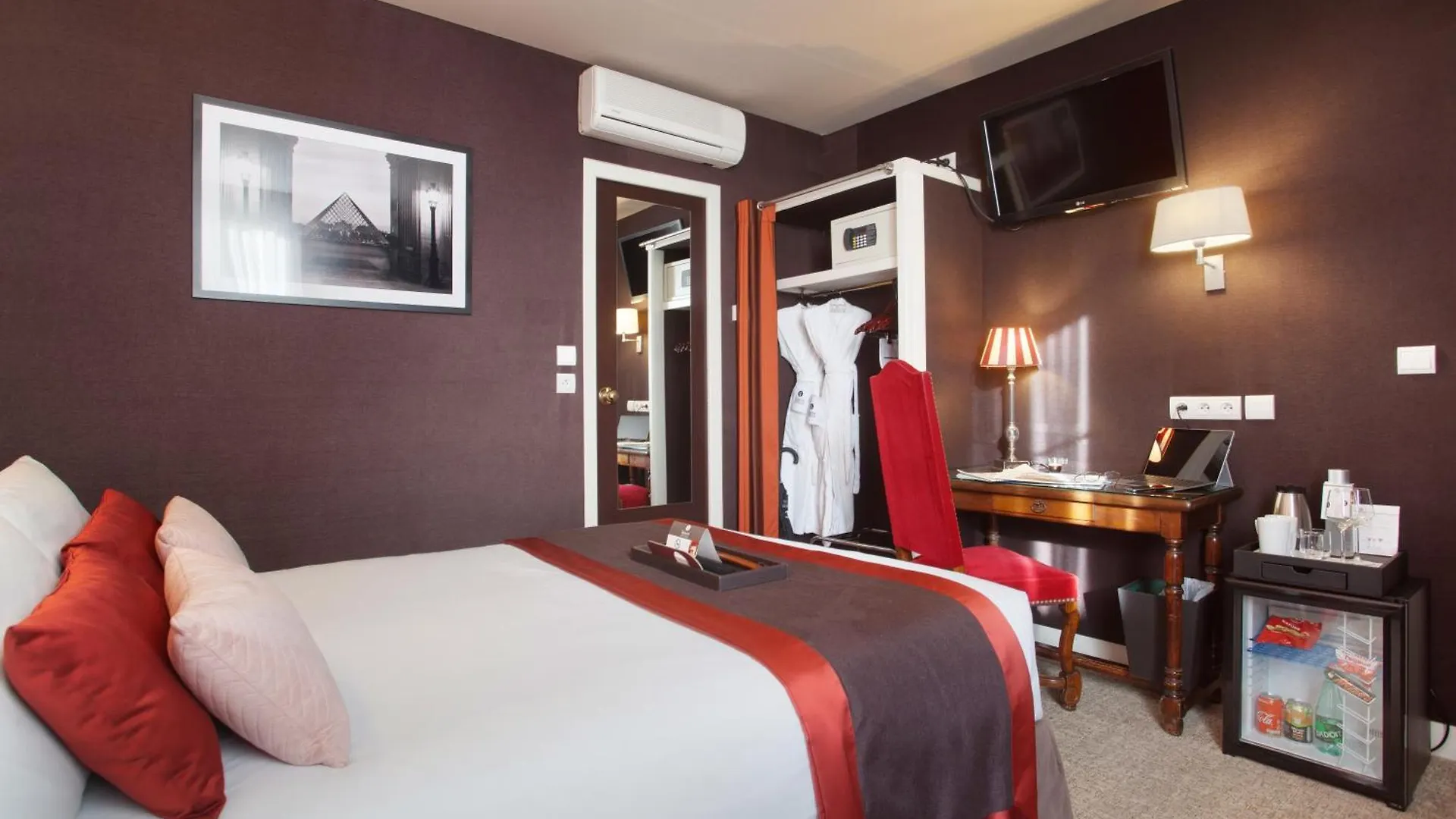 Hotel Trianon Rive Gauche Paris 4*,  France